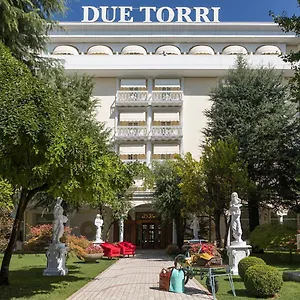 oteli̇ zi̇yaret edi̇n